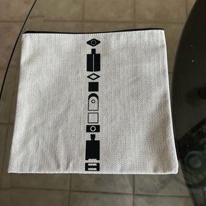 Hermes signature Beige Herringbone Canvas Bain Toiletry Pouch NEW